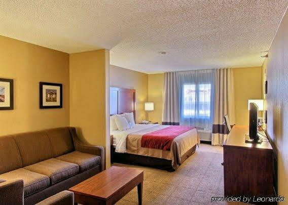 Comfort East 2* Wichita